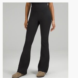 Lululemon Groove Super-High-Rise Flared Pant Nulu